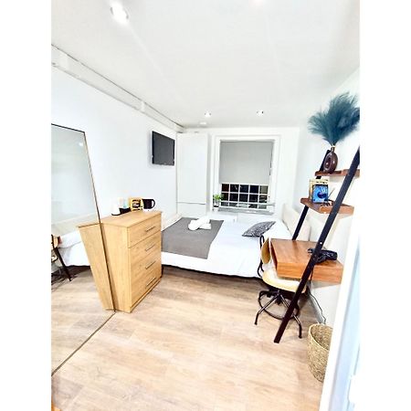 4 Bedrooms Flat In Central London Exterior photo